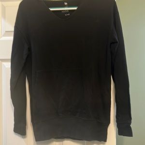 Lounge life hoodie. SO. Long sleeves hoodie pockets in front ribbed bottom